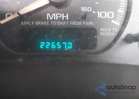 2002 Chevrolet Suburban 1500 Lt from USA, damaged, VIN 3GNEC16Z92G298174